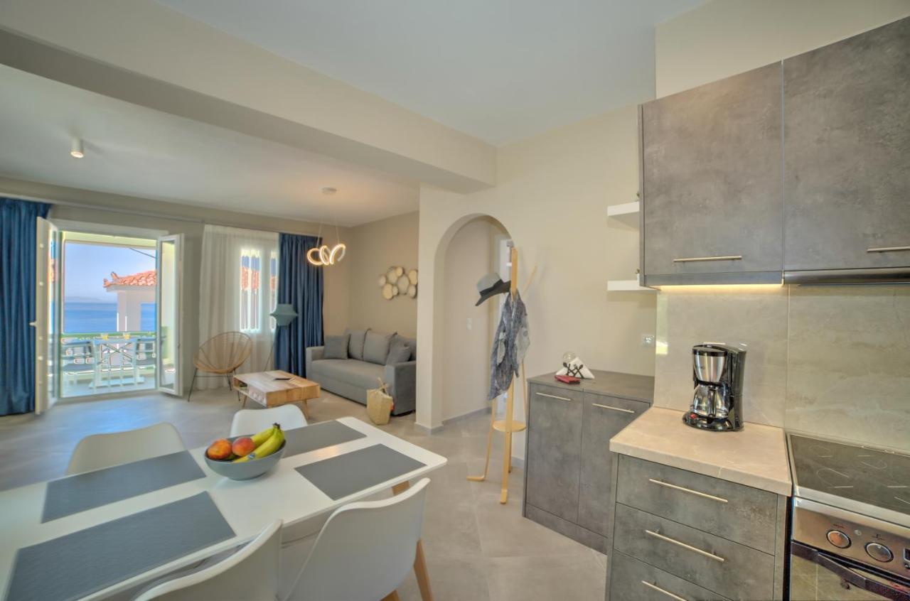 Corali Suites Andros 바트시 외부 사진