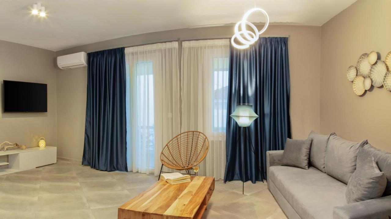 Corali Suites Andros 바트시 외부 사진
