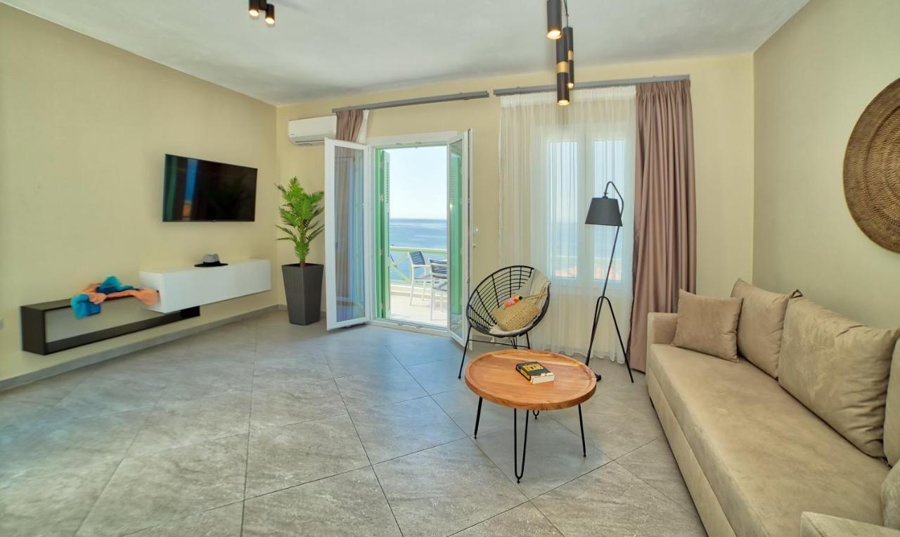 Corali Suites Andros 바트시 외부 사진