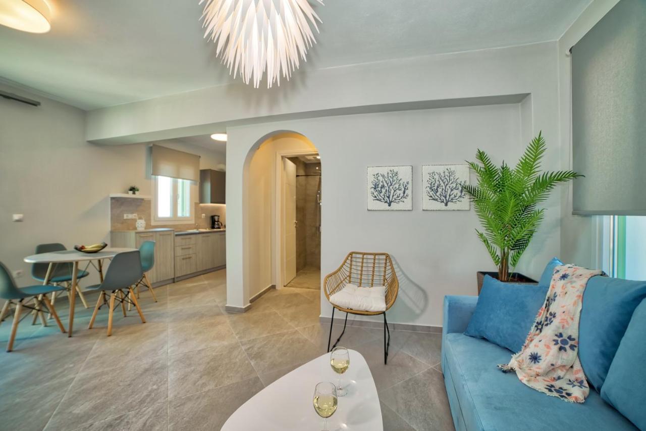 Corali Suites Andros 바트시 외부 사진