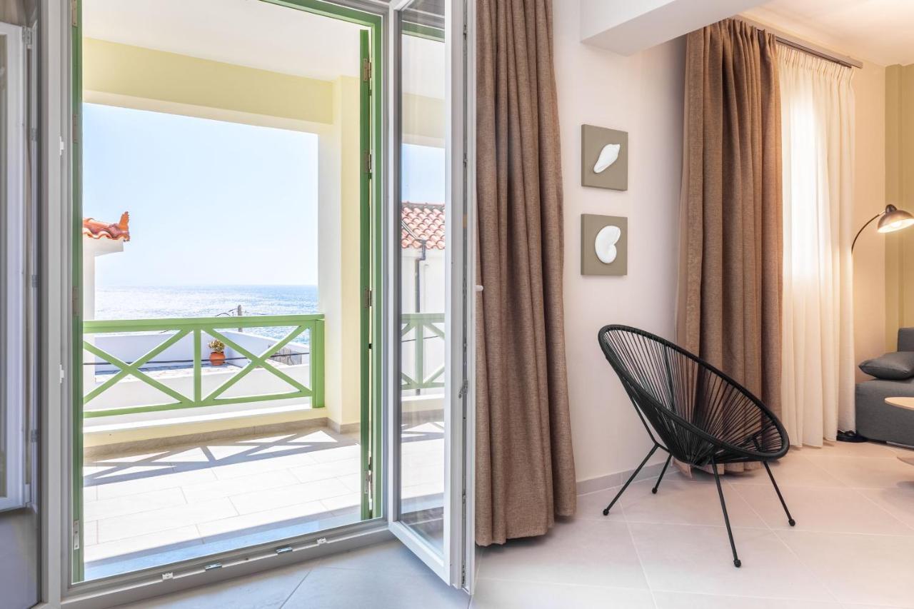 Corali Suites Andros 바트시 외부 사진